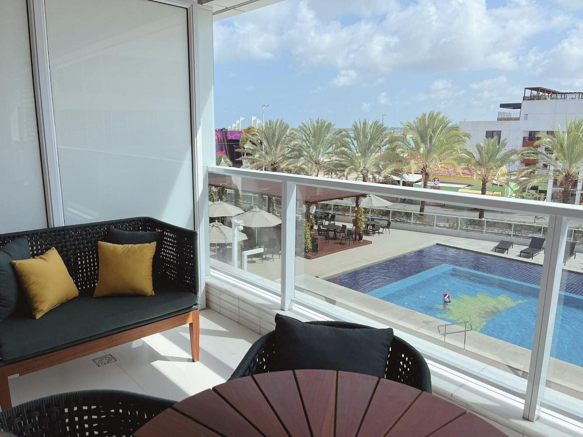 Solar Tambau Luxo - By Almare Flats